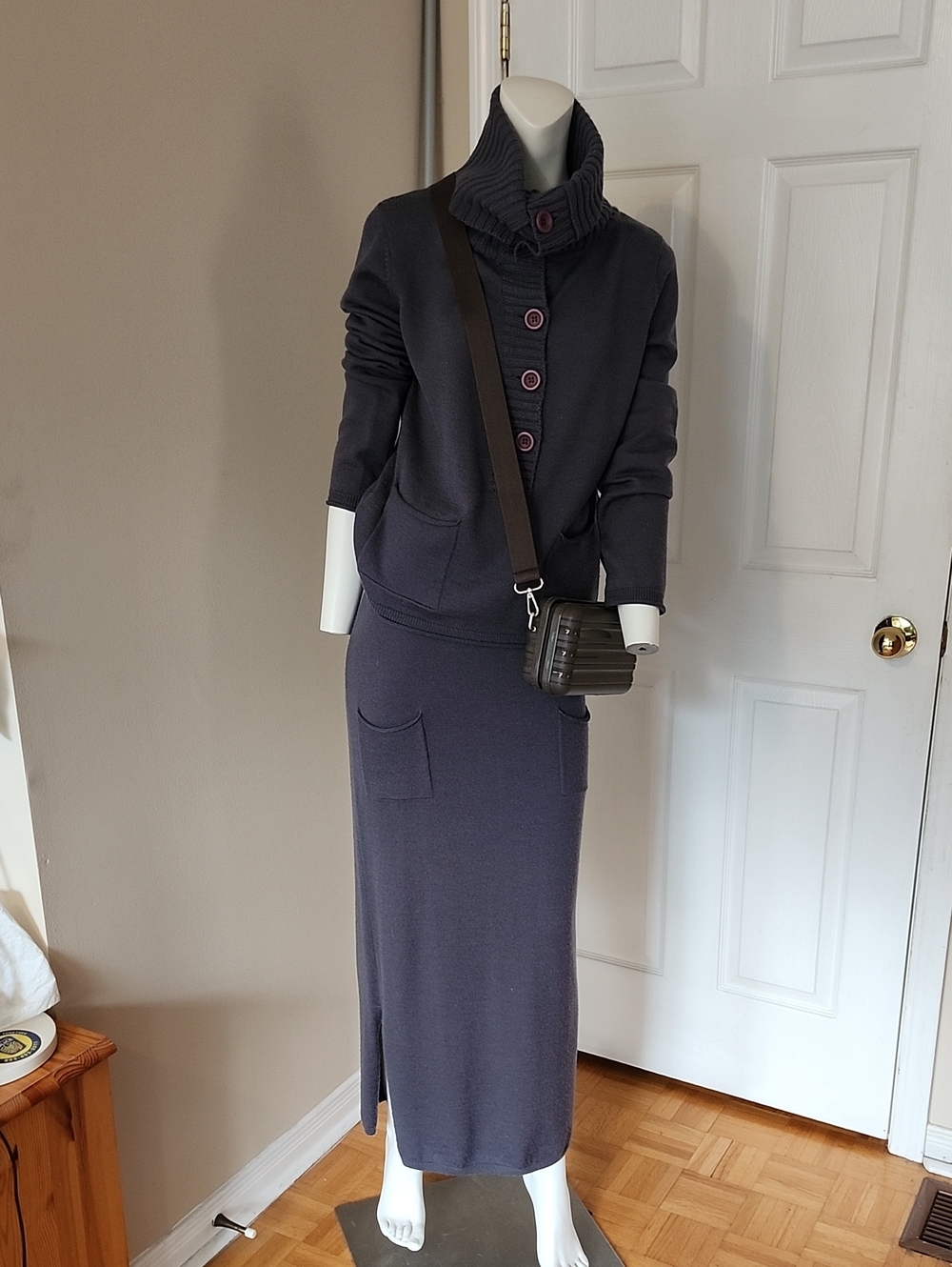 Animale Charcoal Knit Maxi 100% Wool Set with Patch Pockets